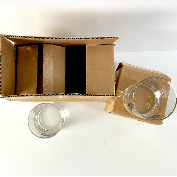 Set of 2, ✨New in Box✨Forty Creek Premium Whiskey Glasses - Picture 6 of 7